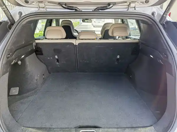 Volvo XC70 Plug-In Hybrid 2025