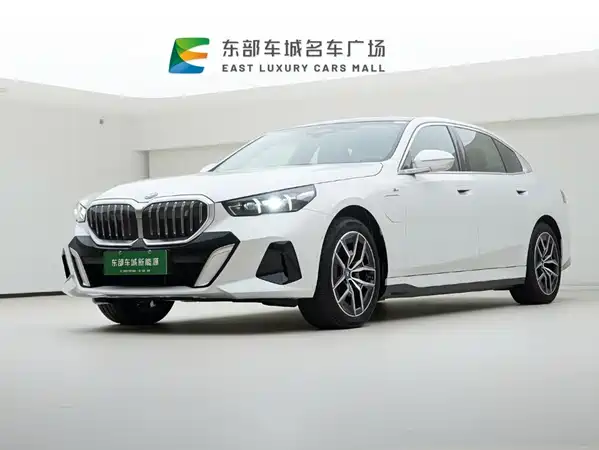 BMW i5 2024