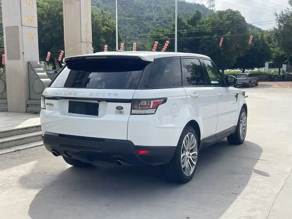 Land Rover Range Rover Sport 2014 — фото 7