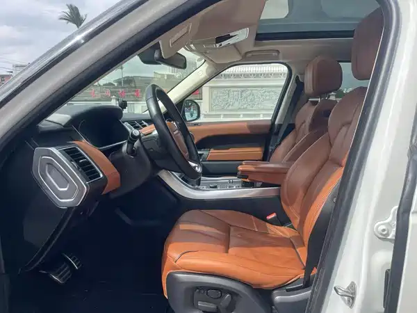 Land Rover Range Rover Sport 2014