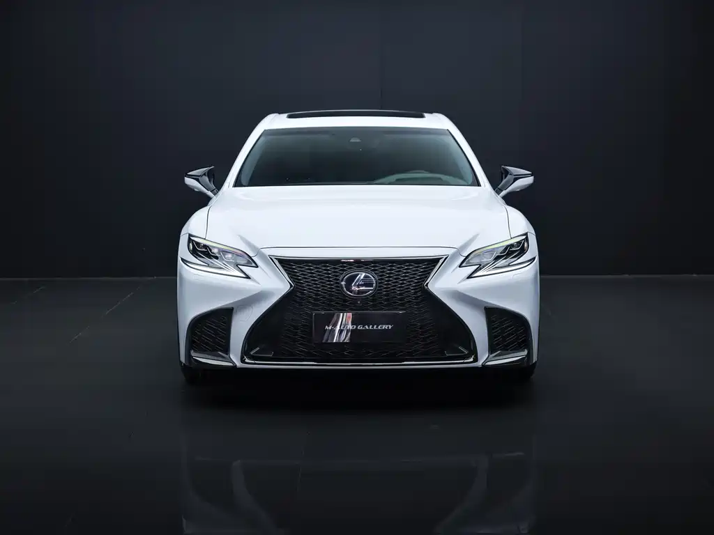 Lexus LS 2018 — фото 2