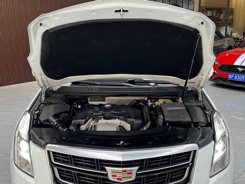 Cadillac XTS 2016 — фото 27