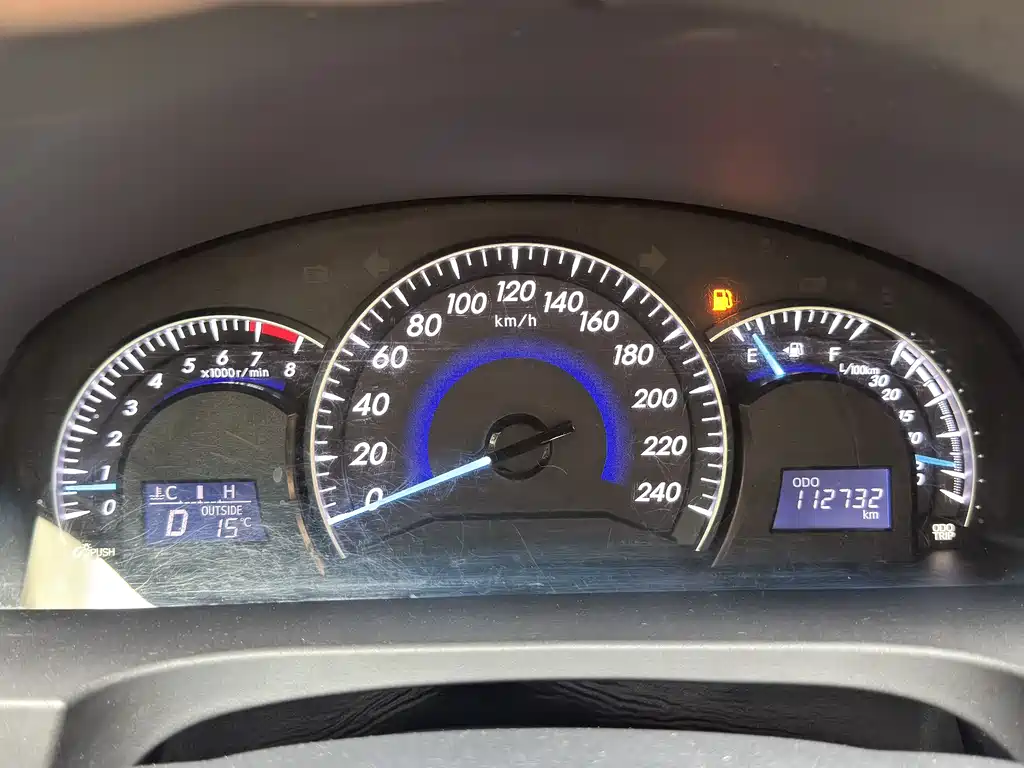 Toyota Camry 2015 — фото 14