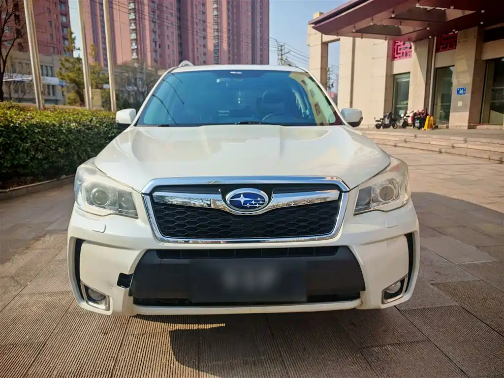 Subaru Forester 2014 — фото 9