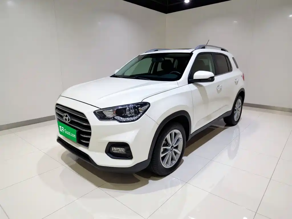 Hyundai ix35 2019 — фото 1