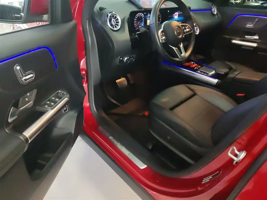 Mercedes-Benz GLA 2021 — фото 13