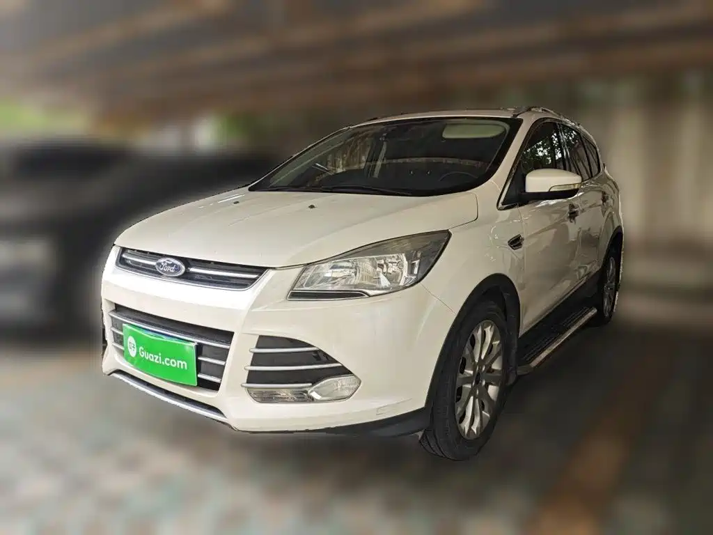 Ford Kuga 2014 — фото 1
