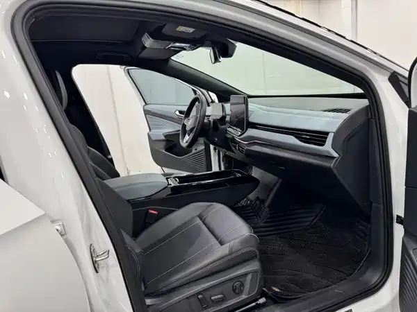 Volkswagen ID.4 X 2024