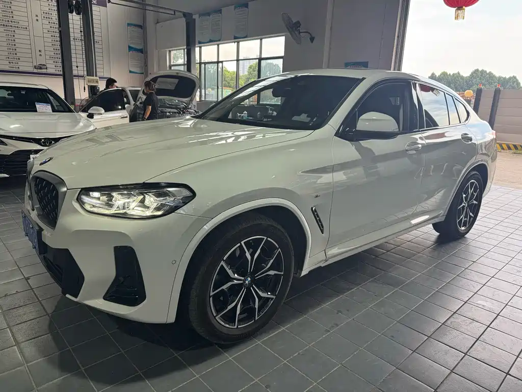 BMW X4 2023