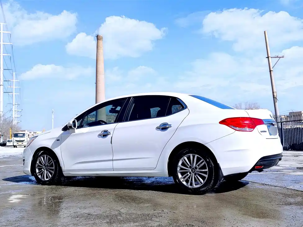 Citroen C4L 2015 — фото 6