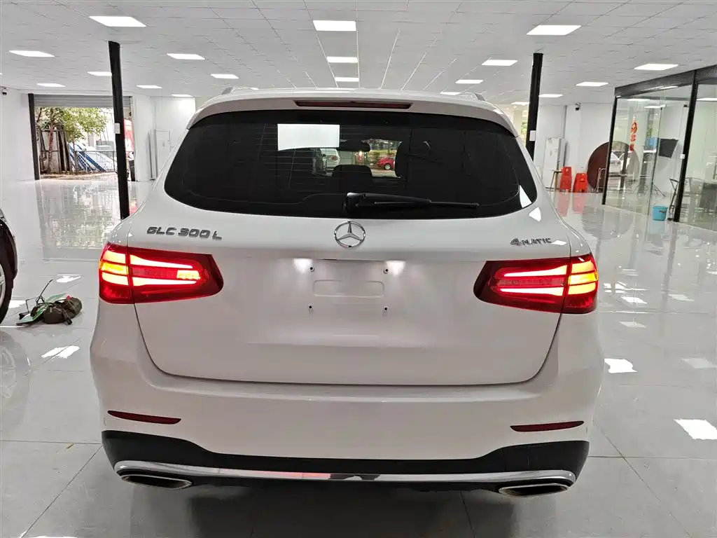 Mercedes-Benz GLC 2019 — фото 4