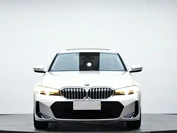 BMW 3 Series 2023