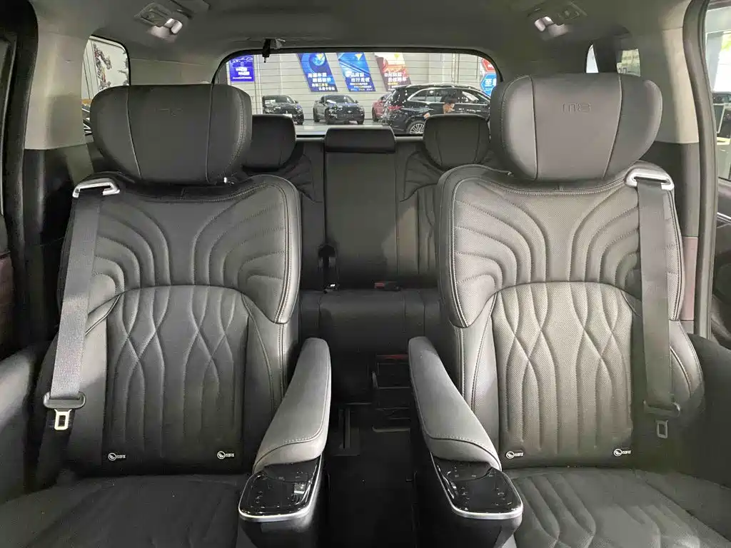 GAC Trumpchi M8 2025 — фото 25