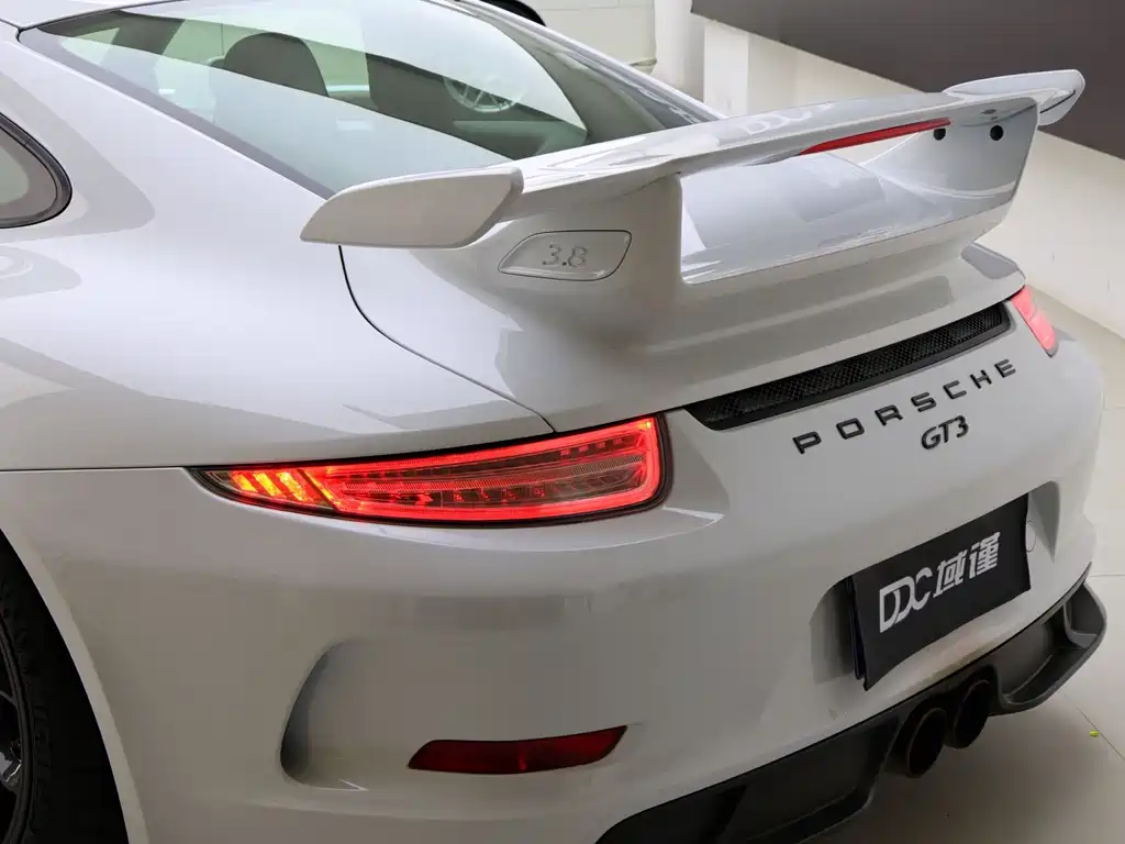 Porsche 911 2015 — фото 9