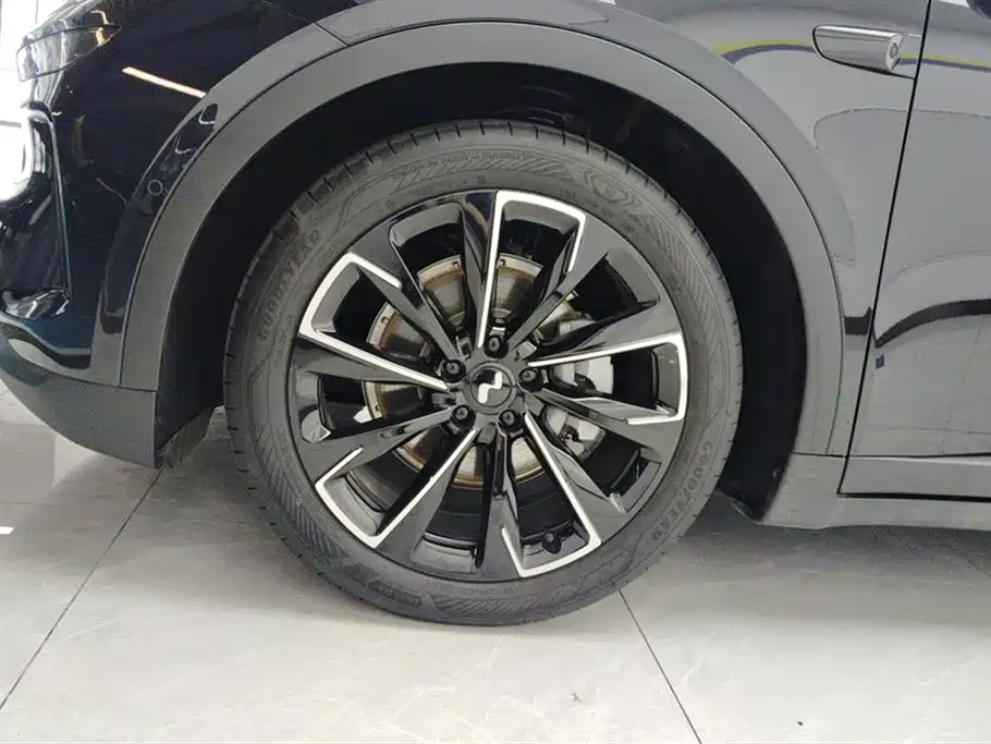 ONVO L60 2025