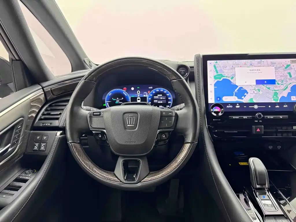 Toyota Vellfire 2025 — фото 9