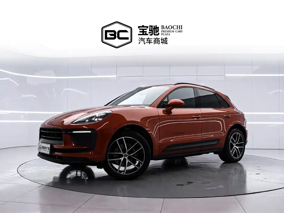 Porsche Macan 2022 — фото 1