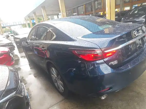 Mazda Atenza 2020