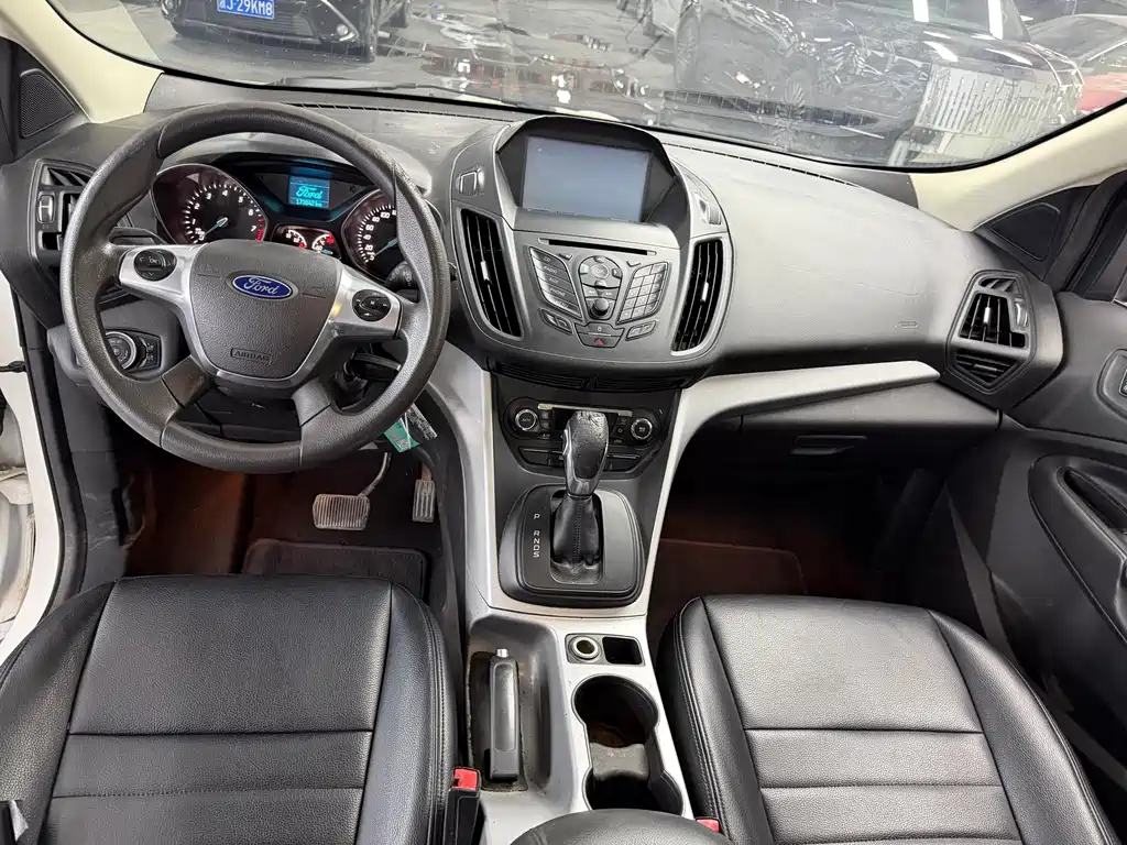 Ford Kuga 2015