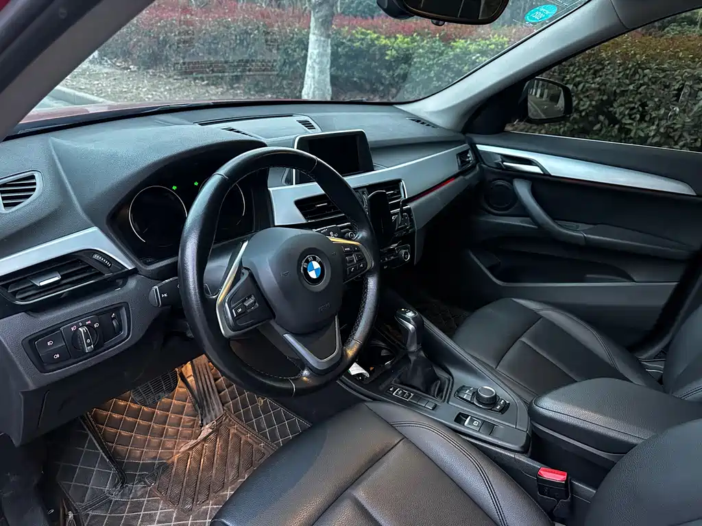 BMW X1 2019 — фото 13