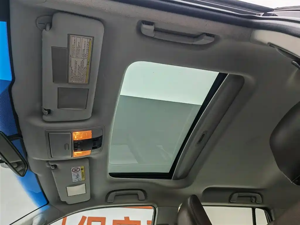 Toyota Prado 2019 — фото 19