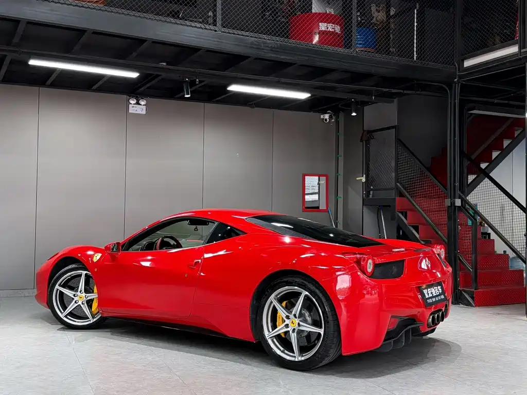 Ferrari 458 2011 — фото 7