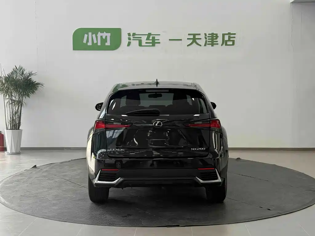 Lexus NX 2020 — фото 3