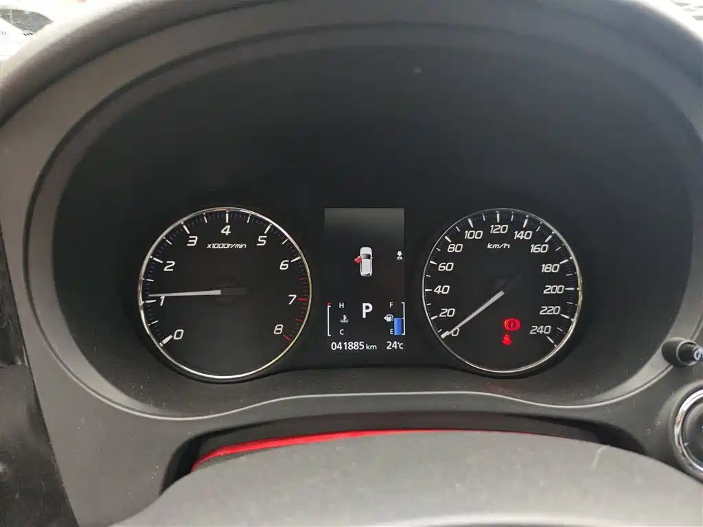 Mitsubishi Outlander 2020 — фото 12