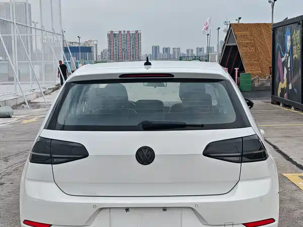 Volkswagen Golf 2020