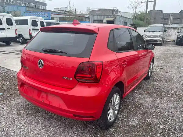 Volkswagen Polo 2014