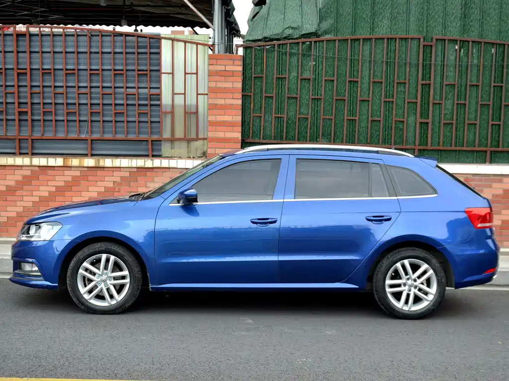 Volkswagen Gran Lavida 2015