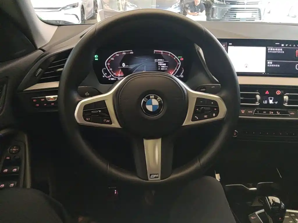BMW 2 Series 2022 — фото 11