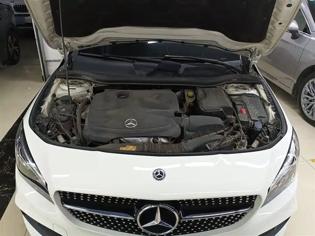 Mercedes-Benz CLA 2018 — фото 20
