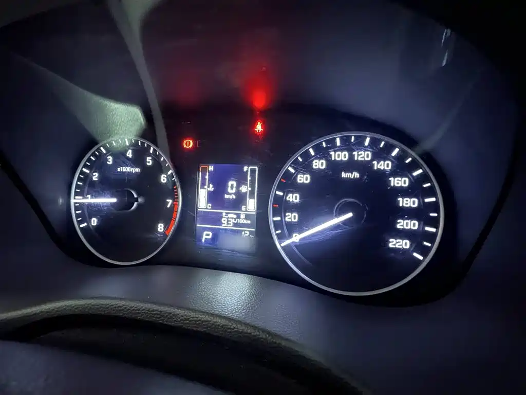 Hyundai ix25 2015 — фото 16