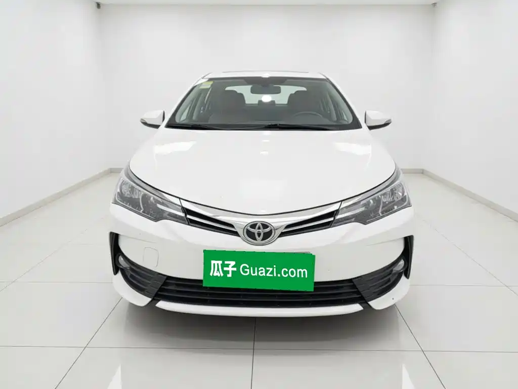 Toyota Corolla 2017 — фото 2