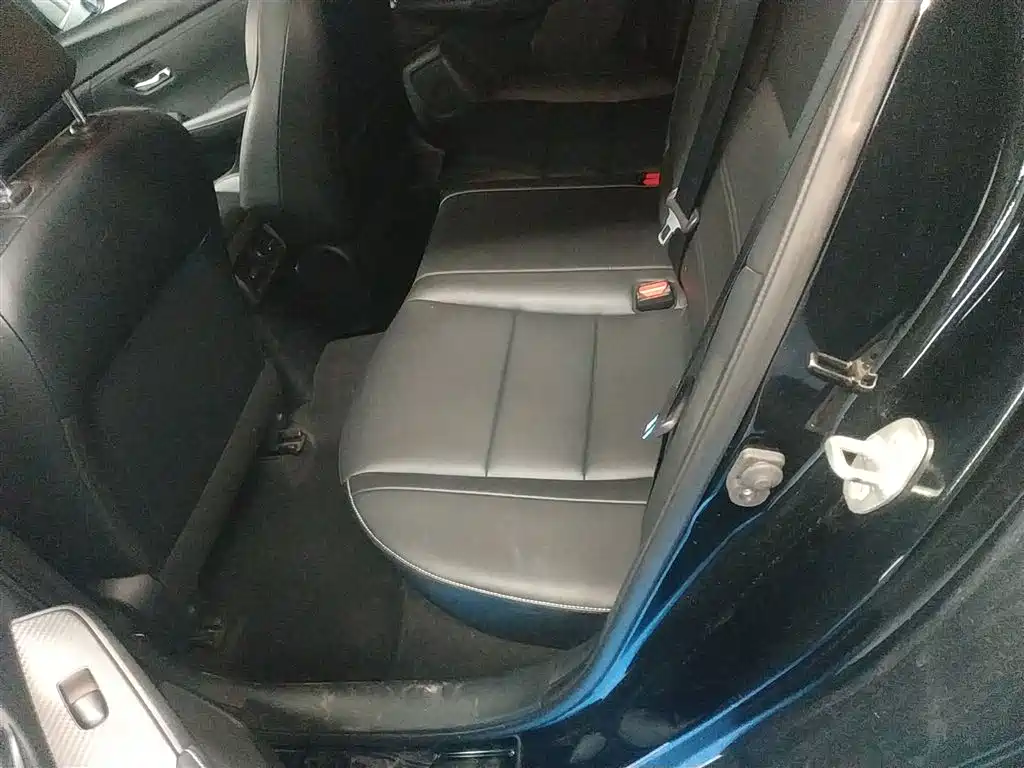 Nissan Sylphy 2019 — фото 17