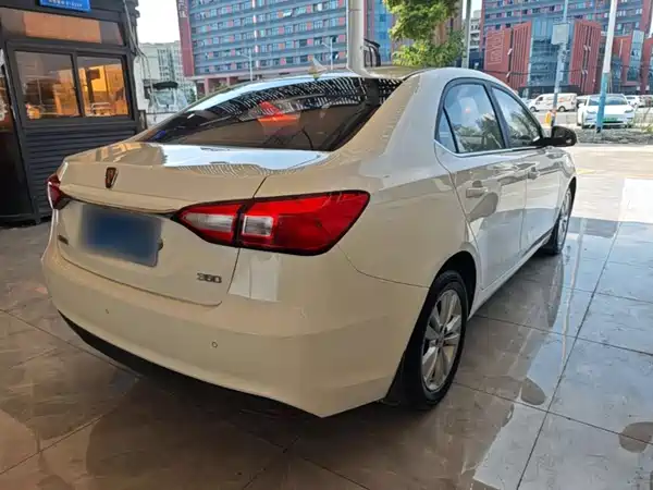 Roewe 360 2016