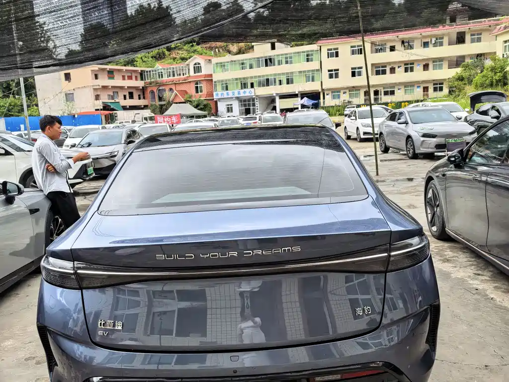 BYD Seal 2023 — фото 5