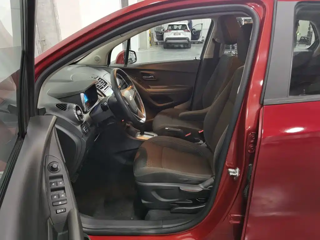 Chevrolet Trax 2014 — фото 10
