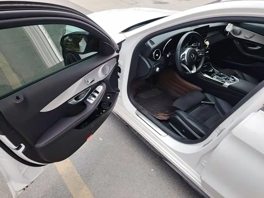 Mercedes-Benz C-Class 2021 — фото 12