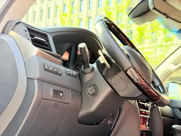 Lexus LX 2019