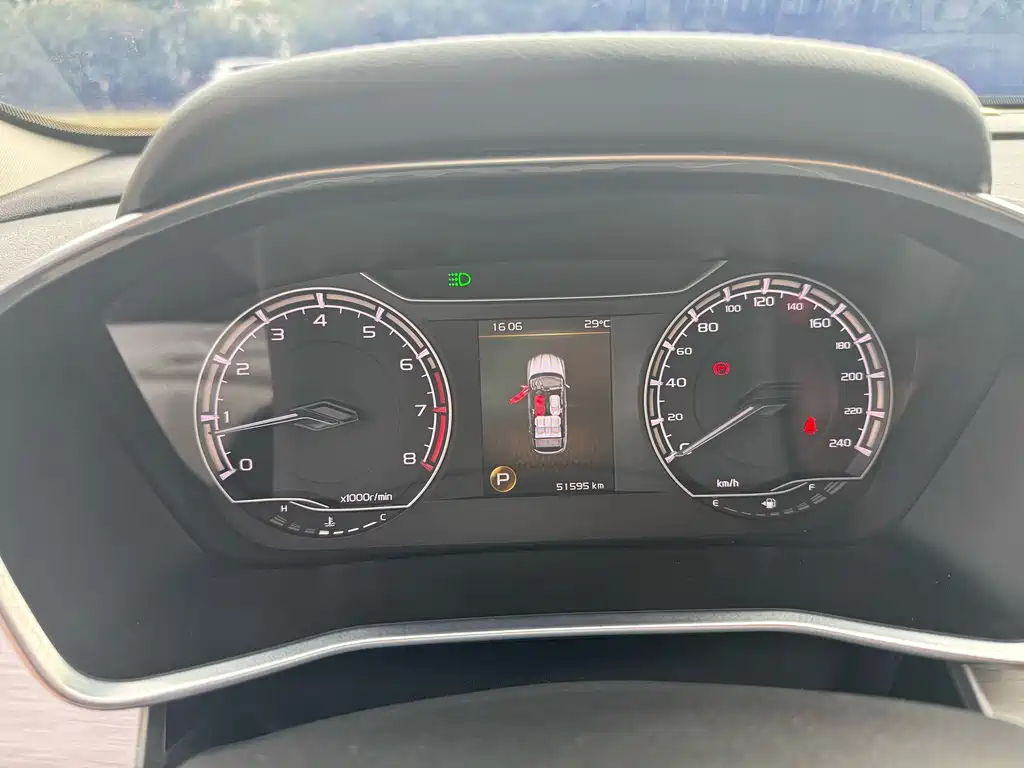Geely Binyue 2022