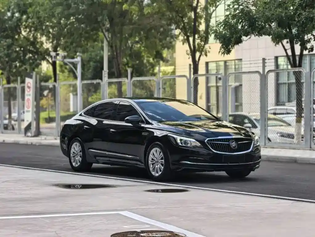 Buick LaCrosse 2016 — фото 3