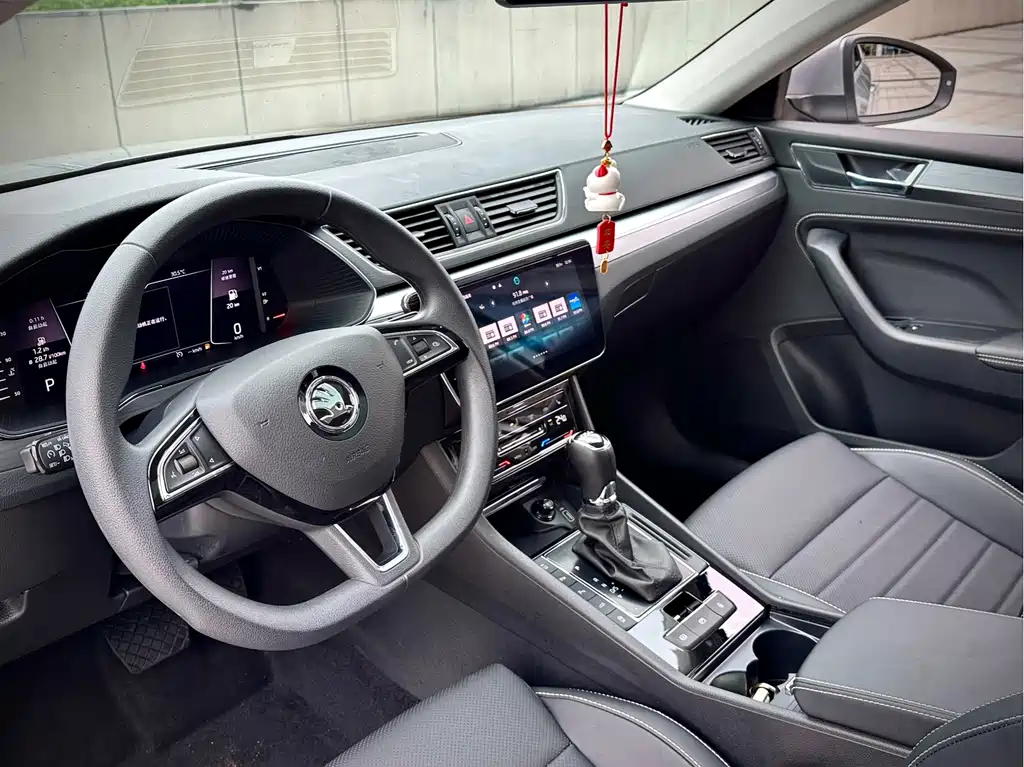 Skoda Superb 2024 — фото 14