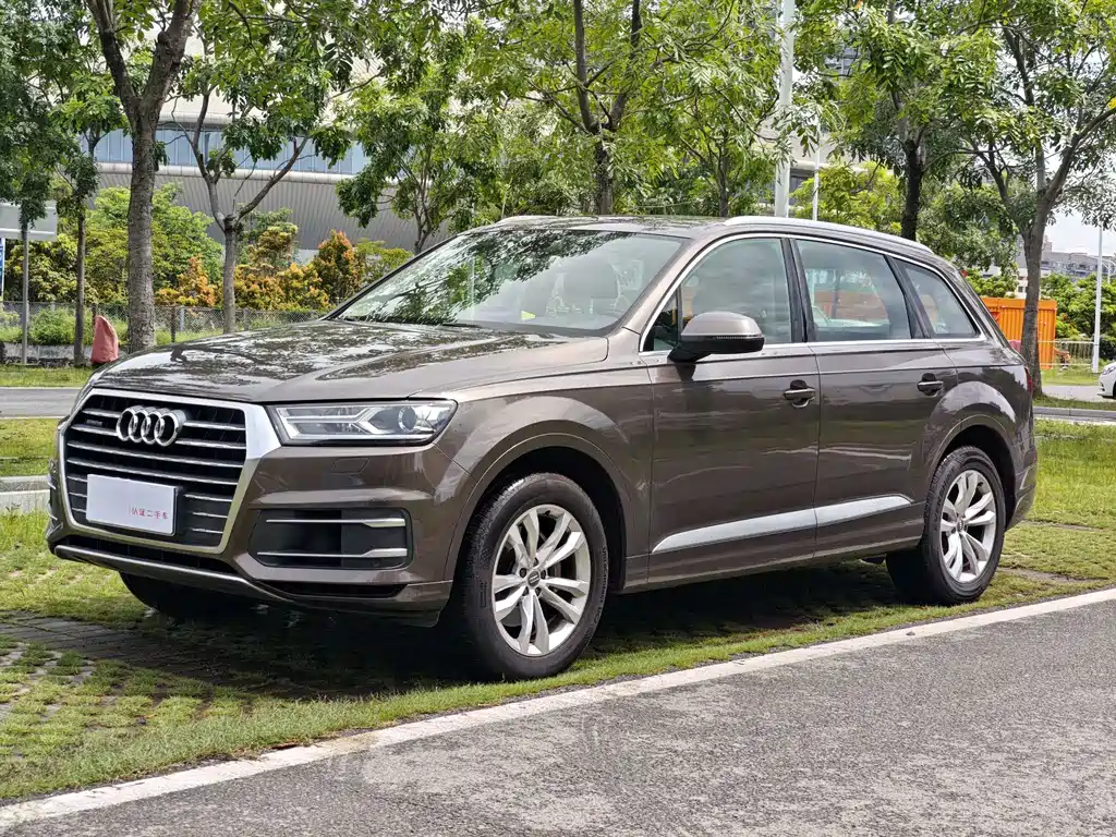 Audi Q7 2016