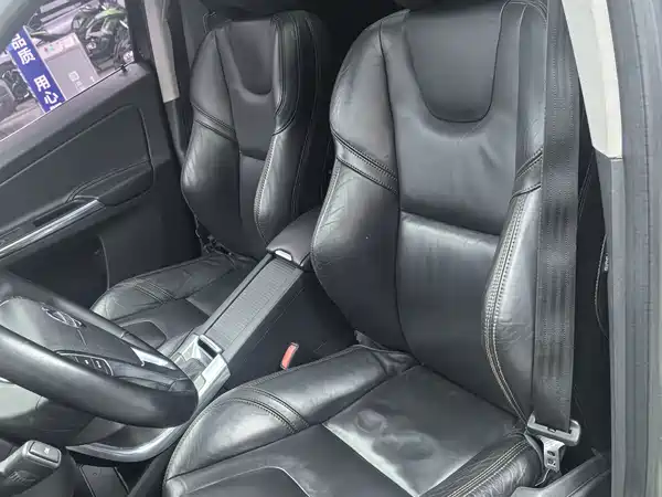 Volvo XC60 2013