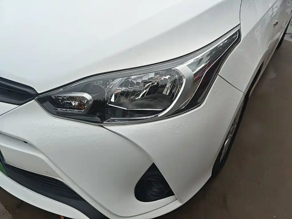 Toyota Yaris L 2019 — фото 24