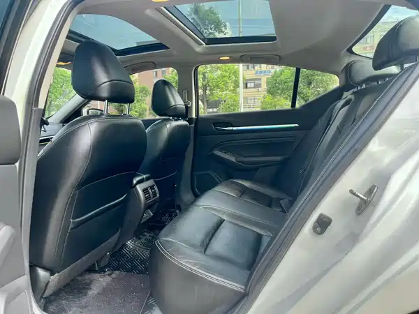 Nissan Teana 2020