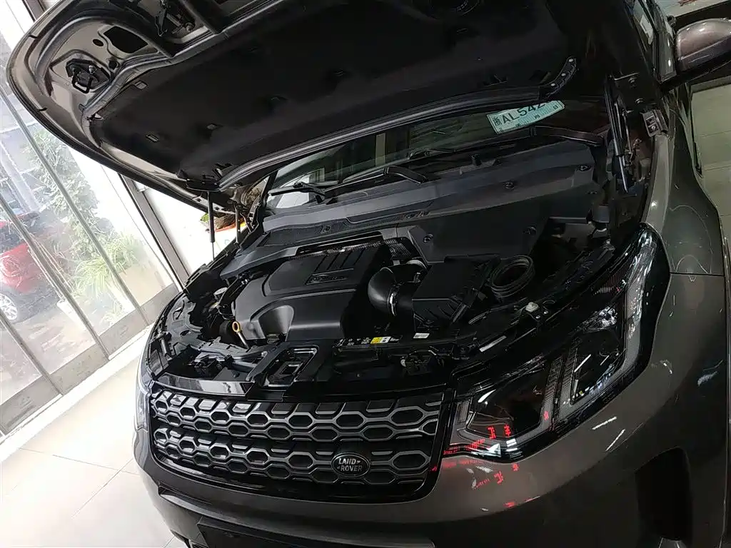 Land Rover Discovery Sport 2022 — фото 16