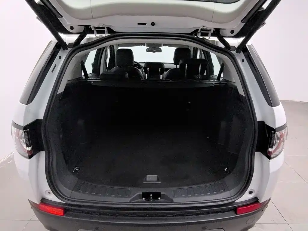 Land Rover Discovery Sport 2019 — фото 16